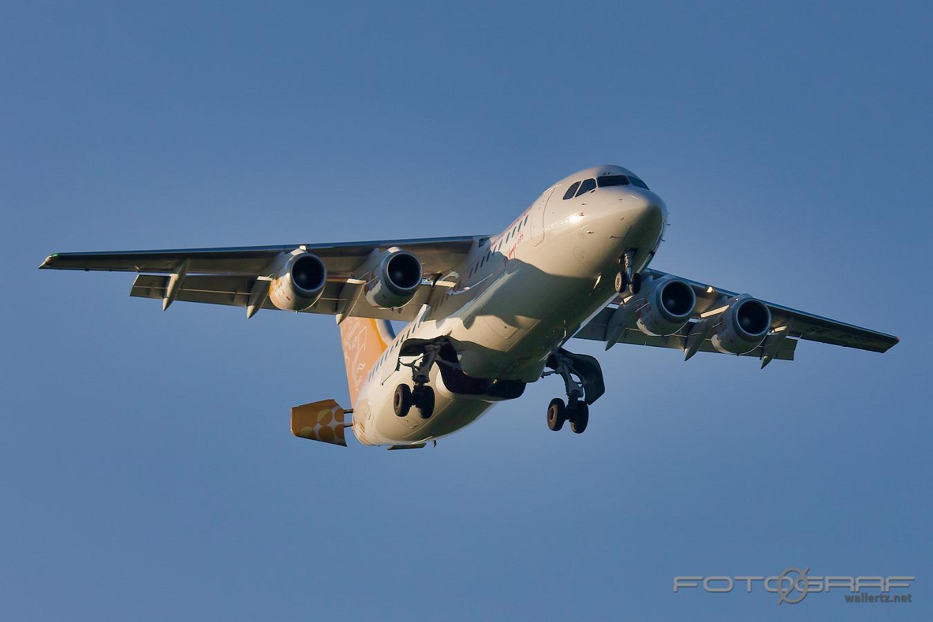 Avro RJ100 Malmö Aviation