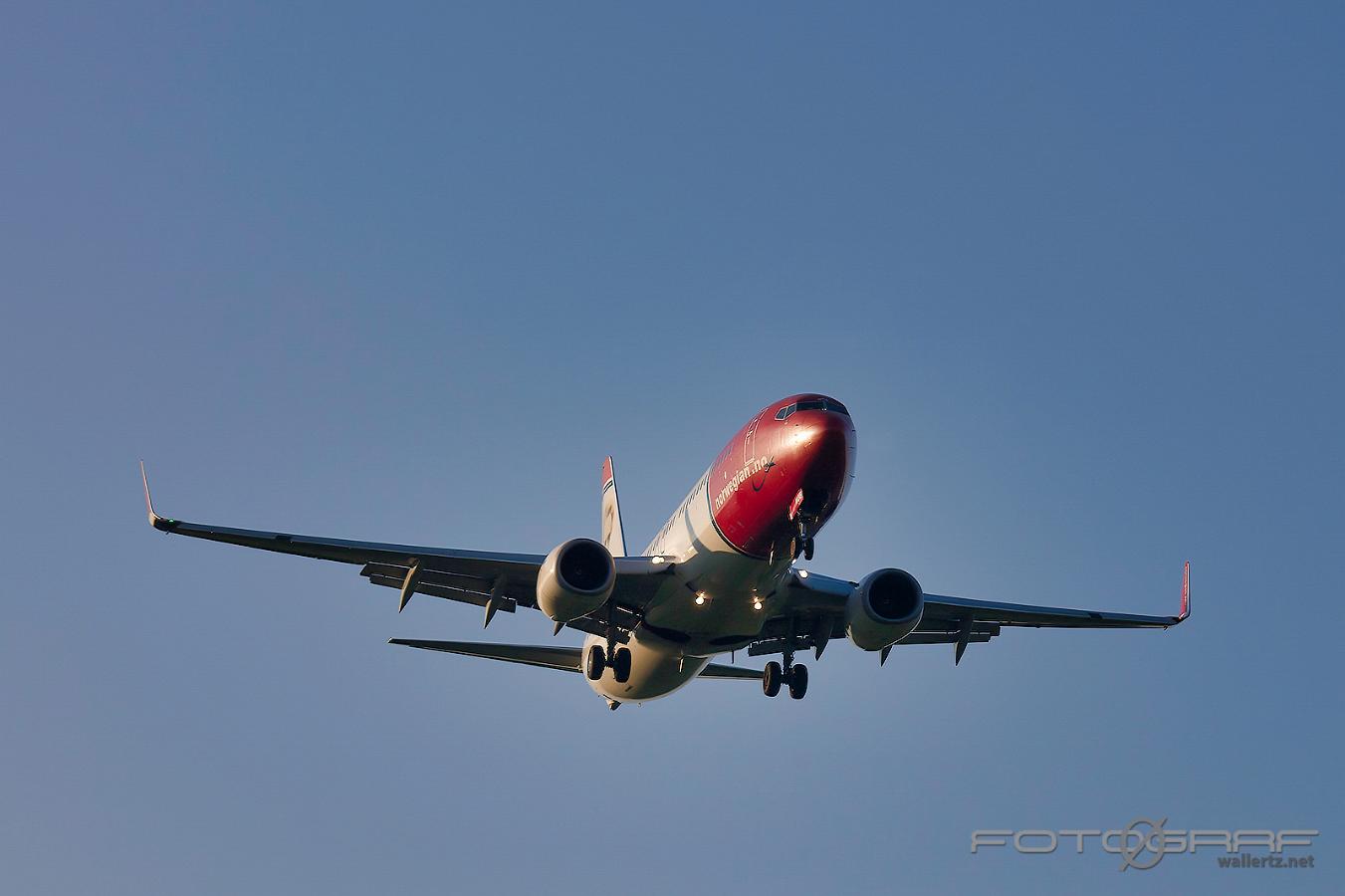 Boeing 737-8FZ(WL) Norwegian Air Shuttle